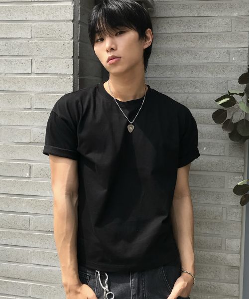 LEIRE Essential Crop T-Shirt [Black] L25sMTS00307