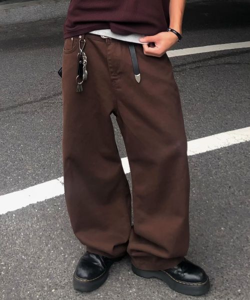 LEIRE Everyday Curved Pants [Brown] L25SPPA00303