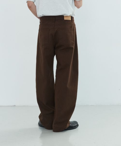 Purchase LEIRE Celana Lengkung Sehari-hari [Coklat] L25SPPA00303
