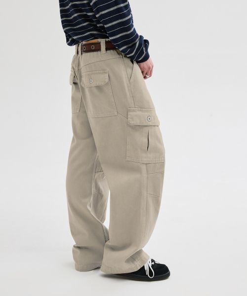 Lookbook LEIRE Garment Dye Curved Cargo Pants [Light Beige] L26SPPA01604