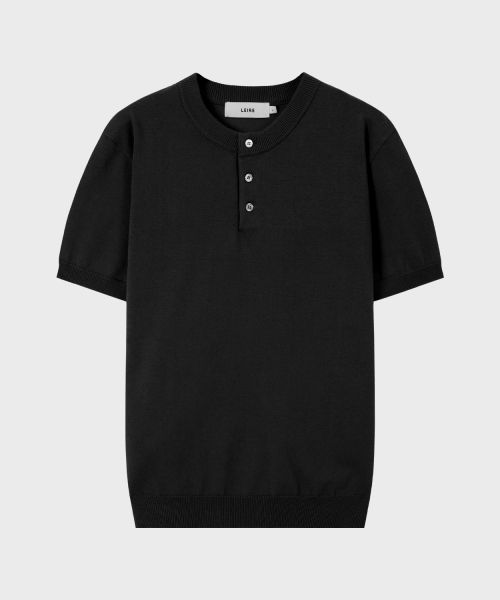 Purchase LEIRE Muscle Fit Henley Neck Short Sleeve Knit [Black] L25SMKN00201