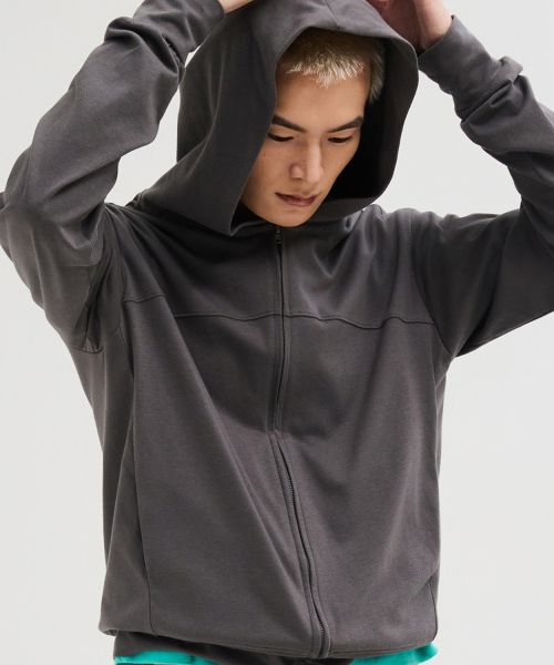 Cheap LEIRE Slim Fit Hoodie Ringan dengan Resleting [Abu-abu Tua] L26SPOU00102