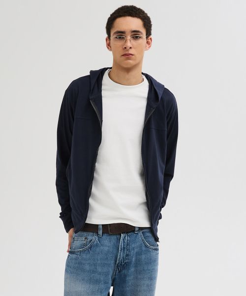 Purchase Leire Slim Fit Light Hooded Zip-Up [Navy] L26SPOU00103