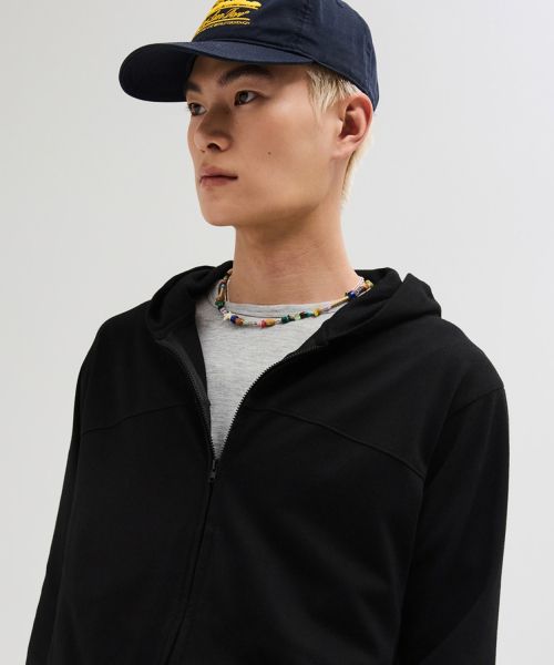 Shop Leire Slim Fit Lightweight Hooded Zip-Up [Black] L26SPOU00101