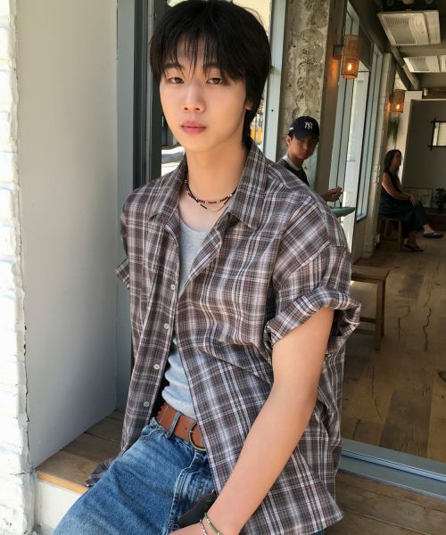 LEIRE Wrinkle Seersucker Check Short Sleeve Shirt [Khaki] L25SMSH00202