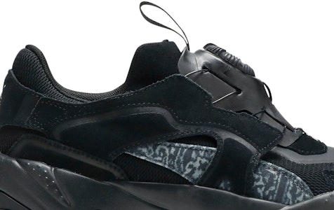 (W) Les Benjamins x Puma Thunder Disc 'Hitam' 368543-01 Order (W) Les Benjamins x Puma Thunder Disc 'Hitam' 368543-01