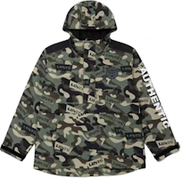 Levi's Camouflage Loose Fit Hooded Jacket Unisex Army Green A5172-0001 Levi's Camouflage Loose Fit Hooded Jacket Unisex Army Green A5172-0001