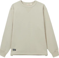 Levi's Loose Fit Comfortable Long Sleeve Sweatshirt Beige 0018Y-0002 Levi's Loose Fit Comfortable Long Sleeve Sweatshirt Beige 0018Y-0002