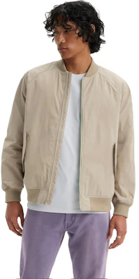 Levi''s 深卡其色纯色立领飞行夹克 A4418-0005 Lookbook Levi''s 深卡其色纯色立领飞行夹克 A4418-0005