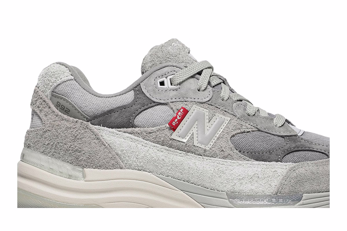 Levi's x New Balance 992 'Grey'