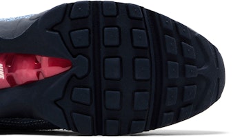 Levi's x Nike Air Max 95 OG 'Obsidian' Sepatu Sneakers HM4743-400 Purchase Levi's x Nike Air Max 95 OG 'Obsidian' Sepatu Sneakers HM4743-400