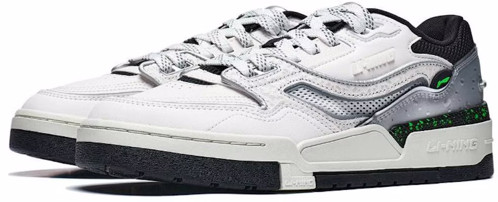 LiNing李寧 001 百搭舒適 輕便休閒 減震耐磨 低幫 板鞋 男款 雲霧白 Lookbook LiNing李寧 001 百搭舒適 輕便休閒 減震耐磨 低幫 板鞋 男款 雲霧白