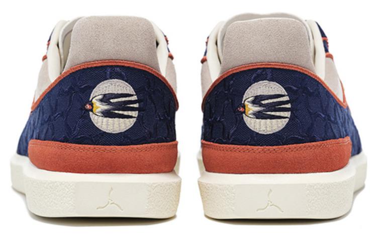 Shop LI-NING 1990 云裳 防滑耐磨 低幫 板鞋 男款 藍黃