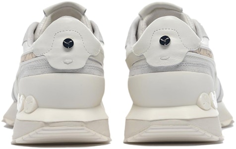 Li-Ning 1990 Low 'Beige Comfort' Sneakers Nyaman Warna Coklat Muda ALFR115-2 Shop Li-Ning 1990 Low 'Beige Comfort' Sneakers Nyaman Warna Coklat Muda ALFR115-2