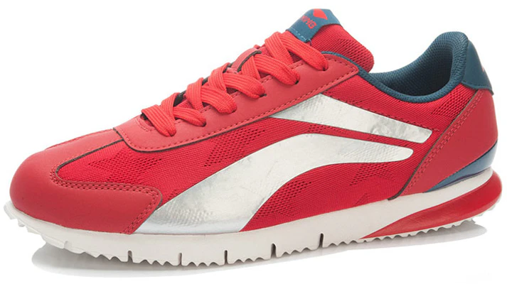 Li-Ning 3KM Light ''Rood Wit Blauw'' ALCK055-2 Lookbook Li-Ning 3KM Light ''Rood Wit Blauw'' ALCK055-2
