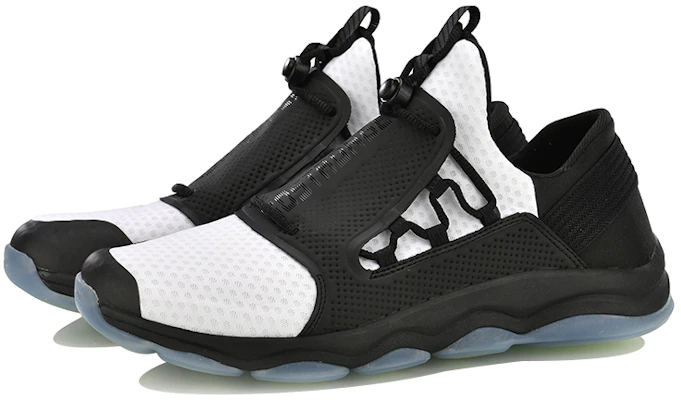 Li-Ning Sepatu Lari Pelatihan Penyangga 'Hitam Putih' AFJN007-1 Lookbook Li-Ning Sepatu Lari Pelatihan Penyangga 'Hitam Putih' AFJN007-1