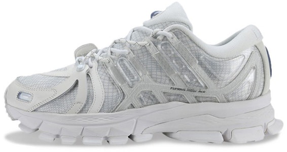 Li-Ning ACE 1.5 'Putih' Sneakers AZGS023-2 Buy Li-Ning ACE 1.5 'Putih' Sneakers AZGS023-2