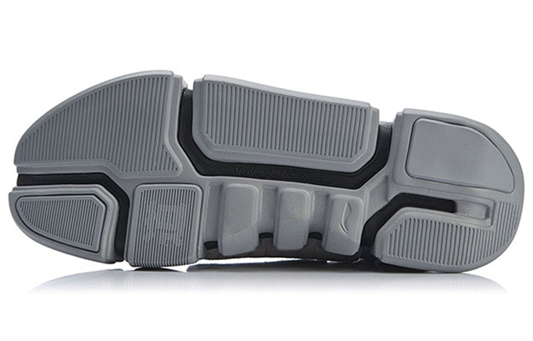 Shop 李宁 ACE 灰色跑鞋 AGBN069-6