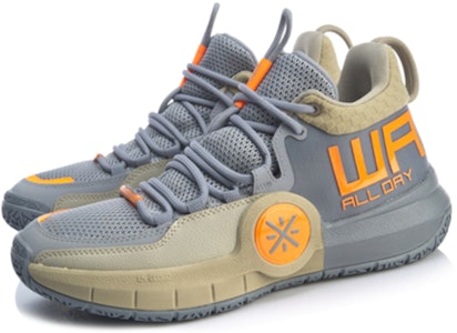 李寧 オールデイ4 グレー/クリームカーキ/オレンジ ABPP025-1 Lookbook 李寧 オールデイ4 グレー/クリームカーキ/オレンジ ABPP025-1