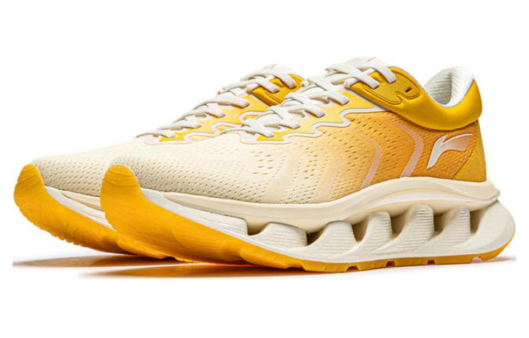 Lookbook 台灣李寧 弧CRC 抗震滑 高筒 跑步鞋 男款 黃白