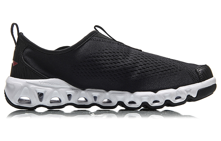 Order Li-Ning Arc Low ''Schwarz Weiß'' AHLM009-4