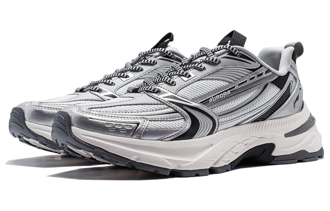 Lookbook LiNing李寧 極光2K V2 耐磨 低筒 生活休閒鞋 男款 白銀