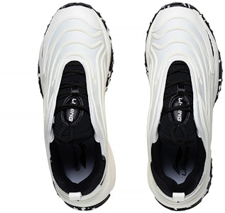 LiNing李寧 極光風行 V2 潮流舒適 低帮 運動休閒鞋 男款 白黑 Lookbook LiNing李寧 極光風行 V2 潮流舒適 低帮 運動休閒鞋 男款 白黑