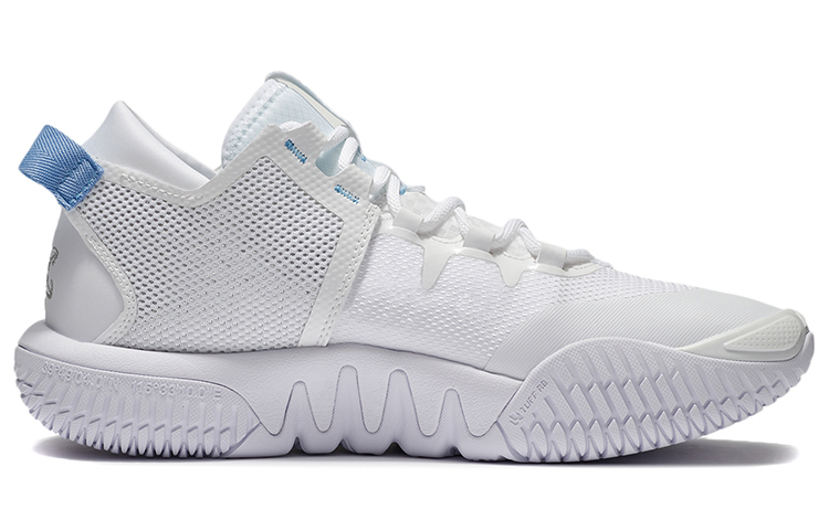 Order 李寧 バッドファイブ2 ロー "クリスマス" (Lining Baddo Faibu 2 Rō "Kurisumasu") ABFT029-1