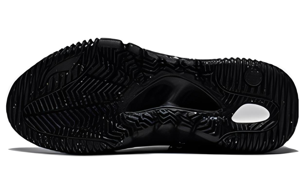 Shop 李寧 反伍2 “Mister Cartoon”  防滑耐磨減震 低筒籃球鞋 黑色 特別版