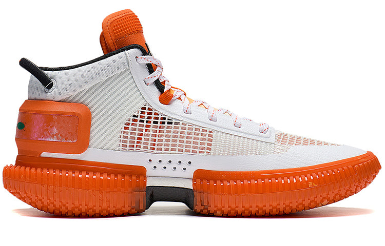 Lookbook Li-Ning BadFive 3 Ultra Mid 'Putih Oranye' Sepatu Basket ABFS011-9