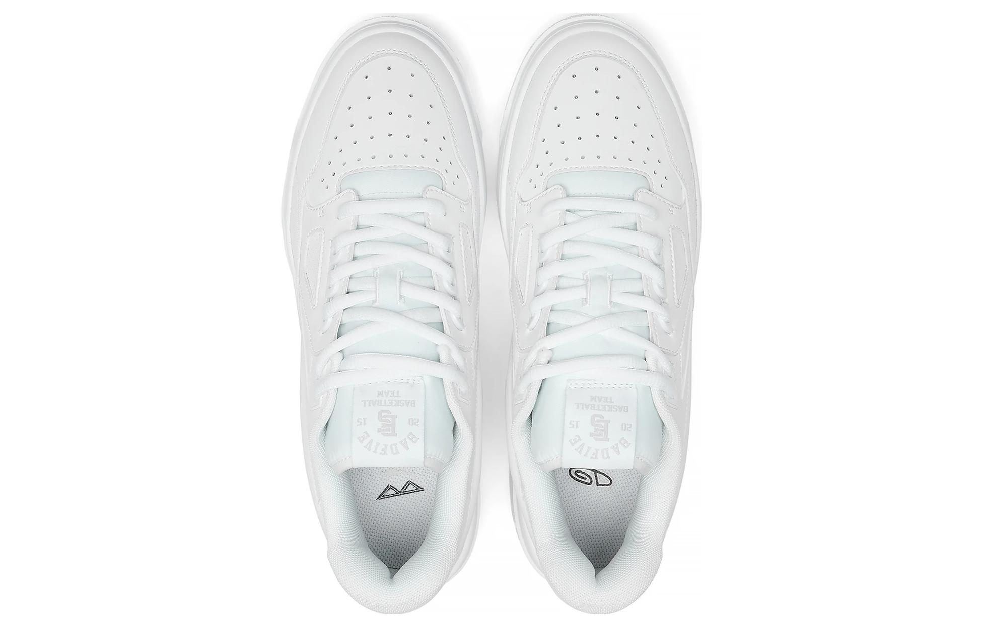 Lookbook 리닝 배드파이브 루키 2 화이트 (Li-Ning BadFive Rookie II White) ABCT023-1