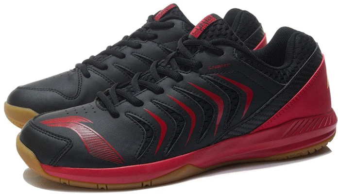 Kasut Badminton Li-Ning 'Hitam Merah' AYTR043-2 Lookbook Kasut Badminton Li-Ning 'Hitam Merah' AYTR043-2