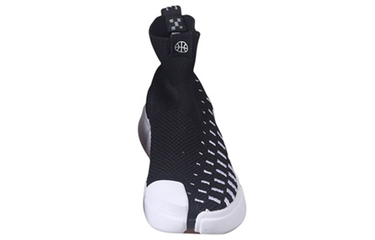 Lookbook 리닝 농구화 '블랙 화이트' (Li-Ning Basketball Shoes 'Black White') AGBN071-11