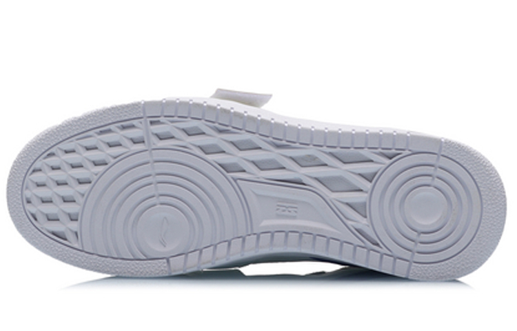 Purchase 리닝 농구화 미드 '스탠다드 화이트' (Li-Ning Nongguhwa Mideu 'Seutaendaendeu Hwaiteu') AGCP095-4