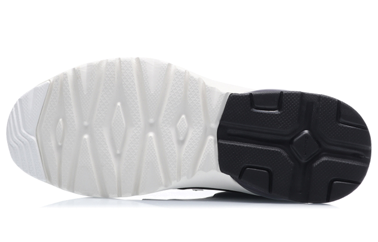 Shop Li-Ning Bubble Walker Mid 'Hitam Putih' AGLQ105-2