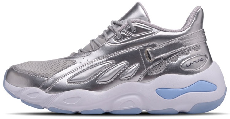 butterfly-x-li-ning-new-york-fashion-week-silver-agln-069-10
