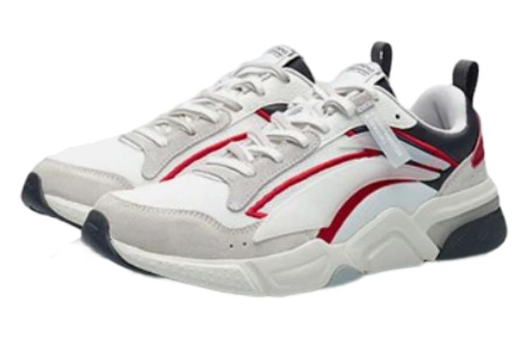 Lookbook Li-Ning Candle Dragon Remix Sepatu Pria AGCR323-1