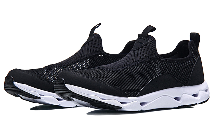Lookbook Li-Ning Canyon Trail ''Zwart Wit'' AHLM007-2