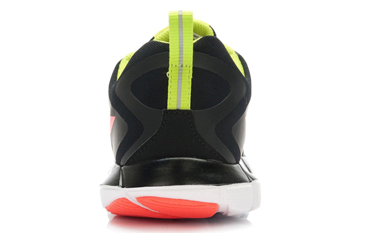 Shop Li-Ning Casual Comfort Low-Top Running 'Black Yellow' ARKK007-2