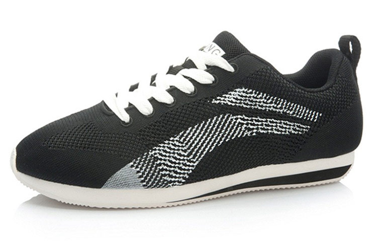 Lookbook Li-Ning Kasual Nyaman Low 'Hitam Putih' ALCK137-5