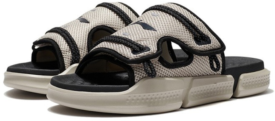 리닝 리플렉티브 슬라이드 '오트밀 그레이' (캐주얼) AGAS013-1 Lookbook 리닝 리플렉티브 슬라이드 '오트밀 그레이' (캐주얼) AGAS013-1