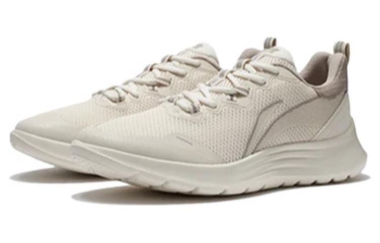 Lookbook 李宁休闲跑鞋低帮'反光白灰' ARSS035-3