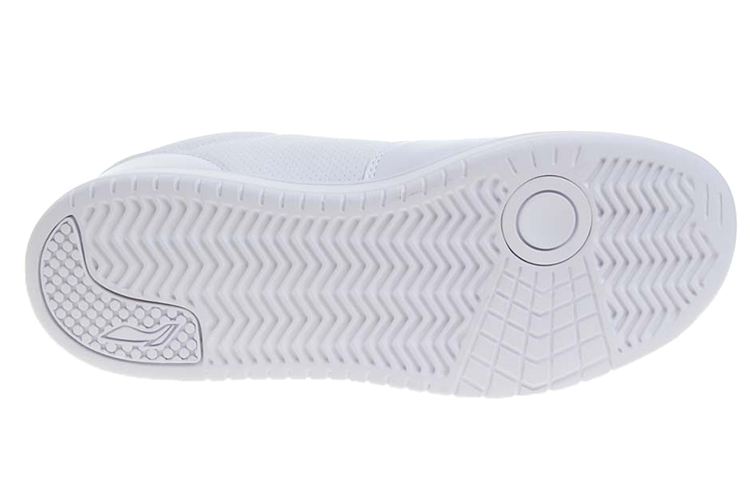 Shop LiNing李寧 舒適透氣 耐磨休閒板鞋 白色