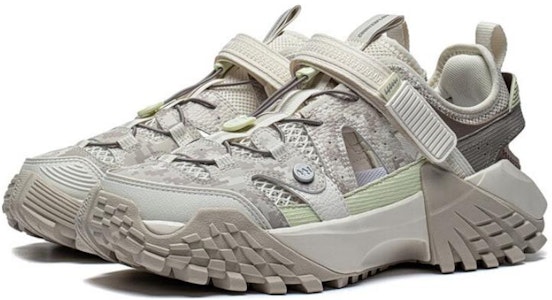 Li-Ning CF Linchuan V2 'Kelabu Bulan' AGLT079-1 Lookbook Li-Ning CF Linchuan V2 'Kelabu Bulan' AGLT079-1