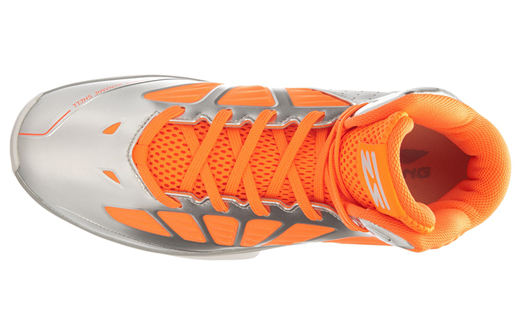 Lookbook Li-Ning Chase 'Kelabu Perak Jingga' ABAL025-6