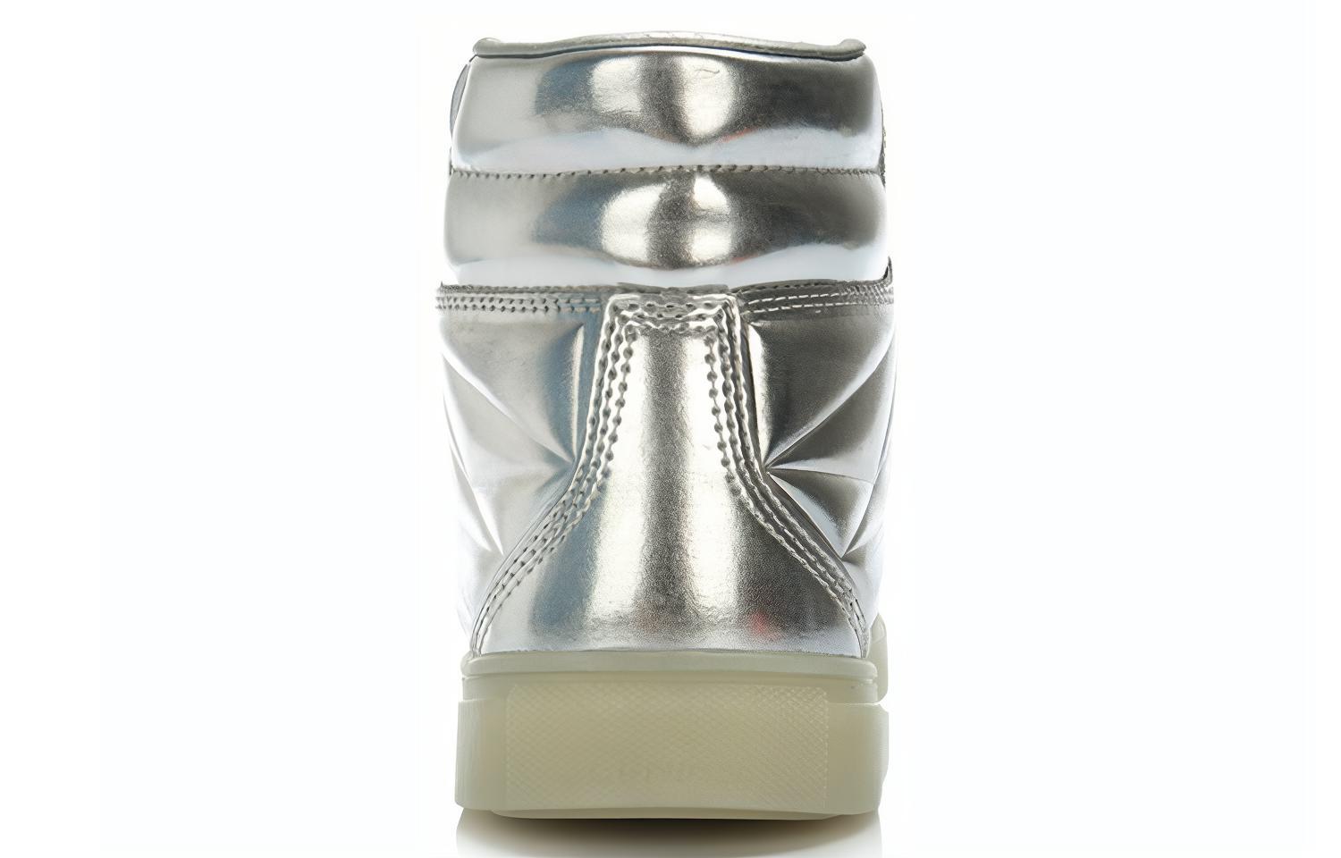 Shop 李寧クラシックカジュアルボードシューズ「シルバー」 ABCJ029-4