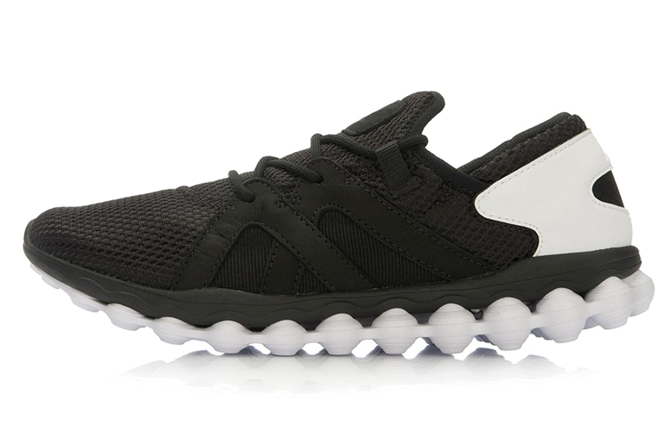 Buy LiNing李寧 舒適耐磨經典 低筒休閒跑步鞋 黑白