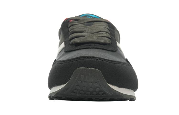 Shop Li-Ning Classique Retro Runner ''Noir Gris Bleu'' ALCJ067-3