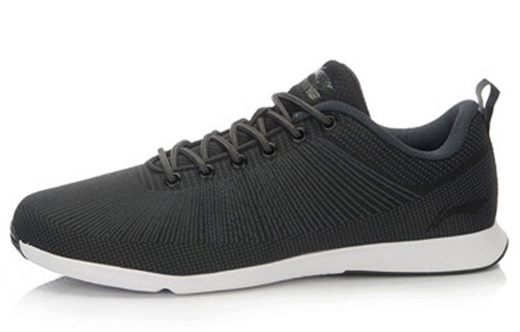 Lookbook Li-Ning Sepatu Lari Klasik 'Nyaman Bernapas Hitam' ACGL037-3
