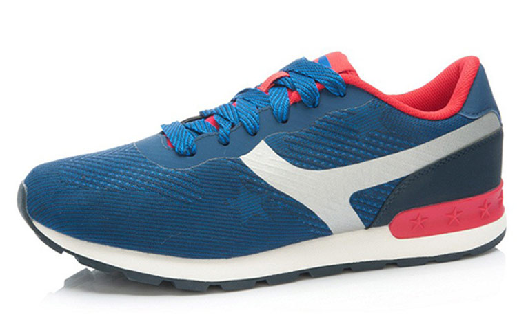 Lookbook Li-Ning Kenyamanan Bernapas 'Biru Tua' ALCK111-1